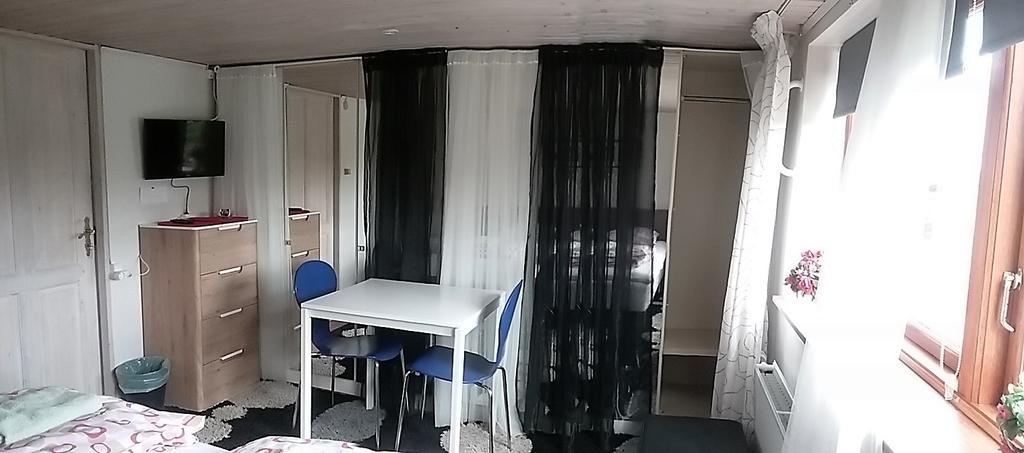 Svalegaarden Guesthouse Saerslev Luaran gambar